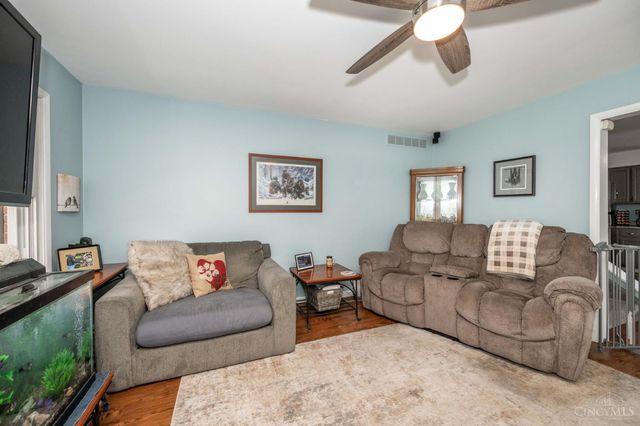 27 Blackwell Court, Fairfield, OH 45014