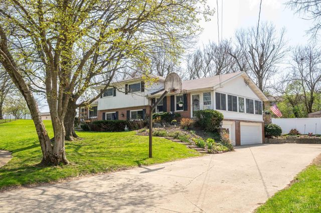 27 Blackwell Court, Fairfield, OH 45014