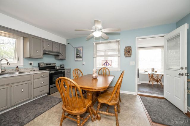 27 Blackwell Court, Fairfield, OH 45014