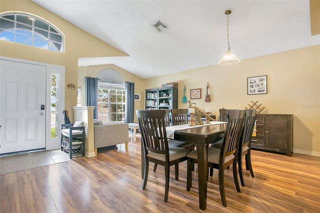 885 FERRY LANDING LANE, Orlando, FL 32828