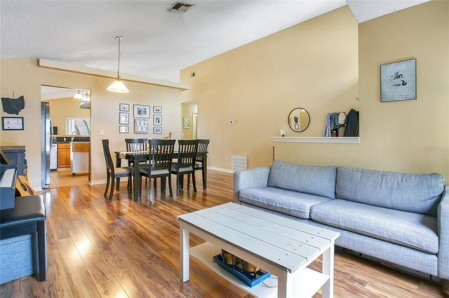 885 FERRY LANDING LANE, Orlando, FL 32828