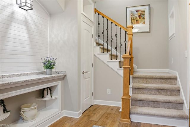 103 E Point Estates CT, Knotts Island, NC 27950