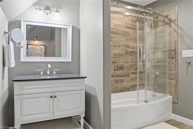 103 E Point Estates CT, Knotts Island, NC 27950