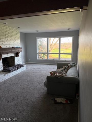 197 Clubside Drive NW, New Philadelphia, OH 44663