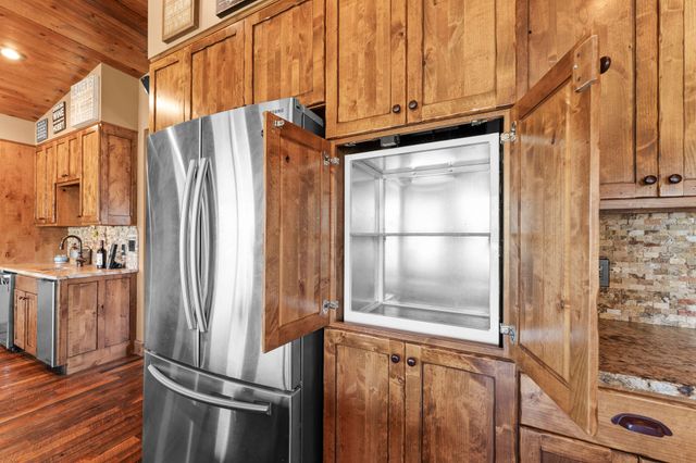 67 Fishermans Tale Lane, Reeds Spring, MO 65737