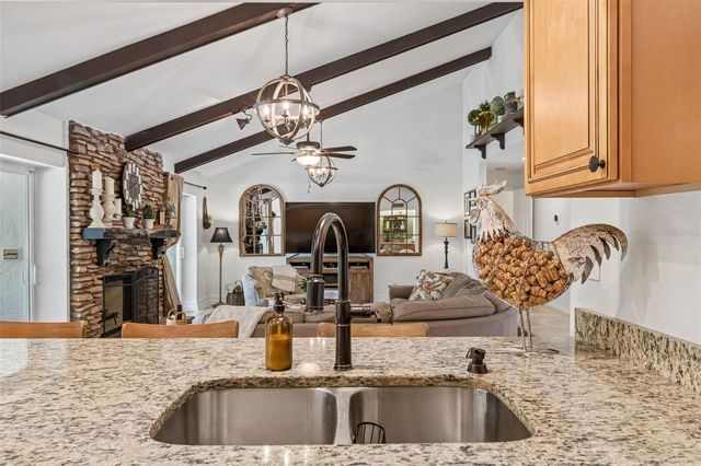 3034 ENISGLEN DRIVE, Palm Harbor, FL 34683