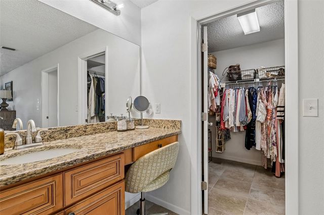 3034 ENISGLEN DRIVE, Palm Harbor, FL 34683