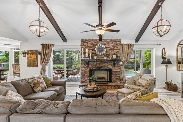3034 ENISGLEN DRIVE, Palm Harbor, FL 34683