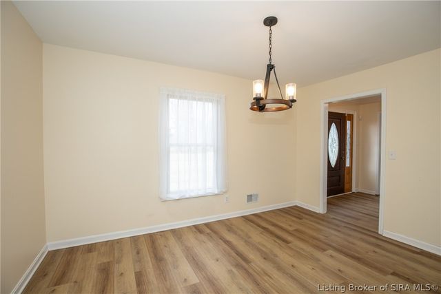 2413 Saint Andrews Road, Jeffersonville, IN 47130