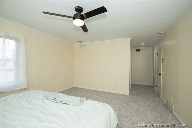 2413 Saint Andrews Road, Jeffersonville, IN 47130