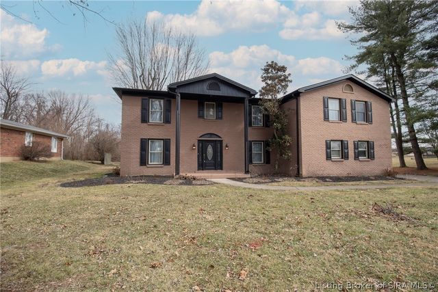 2413 Saint Andrews Road, Jeffersonville, IN 47130
