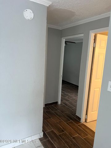 10502 WOOSTER Drive, Jacksonville, FL 32218