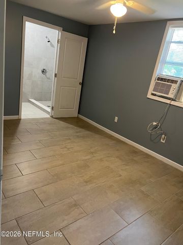 10502 WOOSTER Drive, Jacksonville, FL 32218