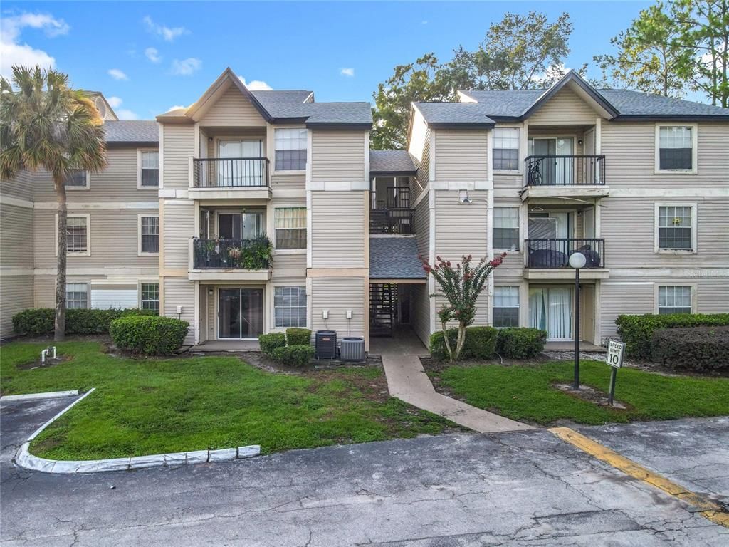 1932 LAKE ATRIUMS CIR 83, Orlando, FL 32839