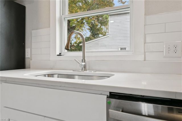 924 Ivy AVE, Newport News, VA 23607