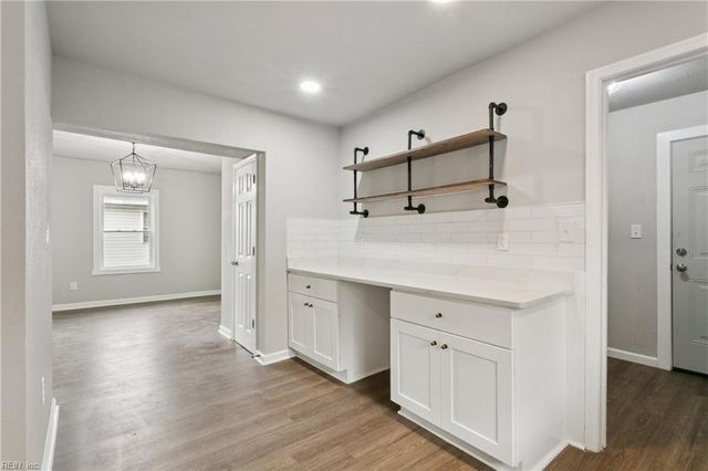 924 Ivy AVE, Newport News, VA 23607