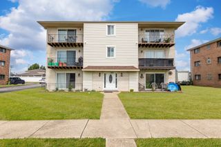 7336 W 85TH Place 3A, Bridgeview, IL 60455