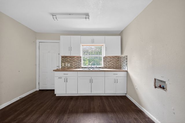 3102 Kellogg Avenue, Dallas, TX 75216