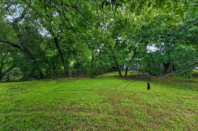 3102 Kellogg Avenue, Dallas, TX 75216