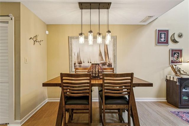 217 Misty Point LN, Newport News, VA 23603