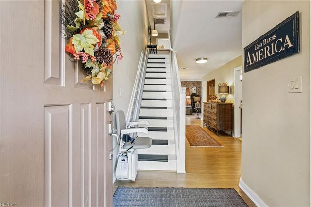 217 Misty Point LN, Newport News, VA 23603