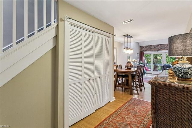 217 Misty Point LN, Newport News, VA 23603