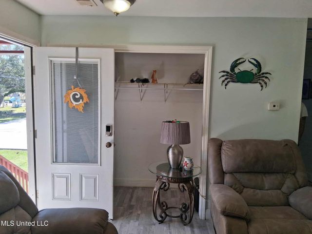 9035 Pine Drive, Bay Saint Louis, MS 39520