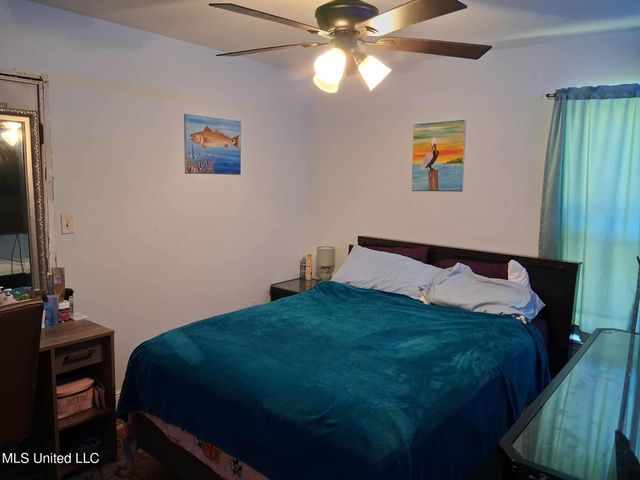 9035 Pine Drive, Bay Saint Louis, MS 39520