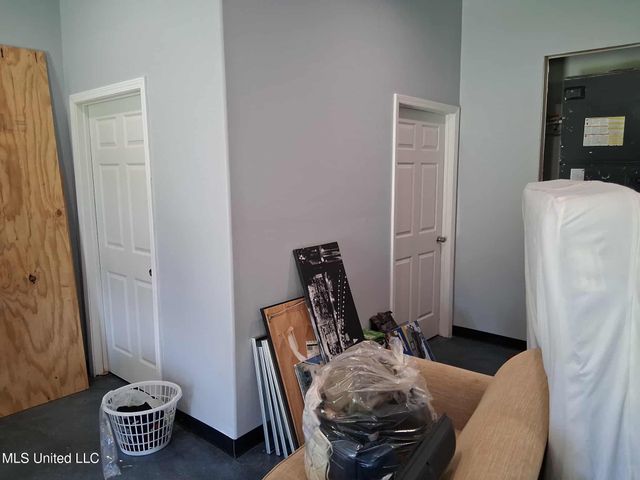 9035 Pine Drive, Bay Saint Louis, MS 39520