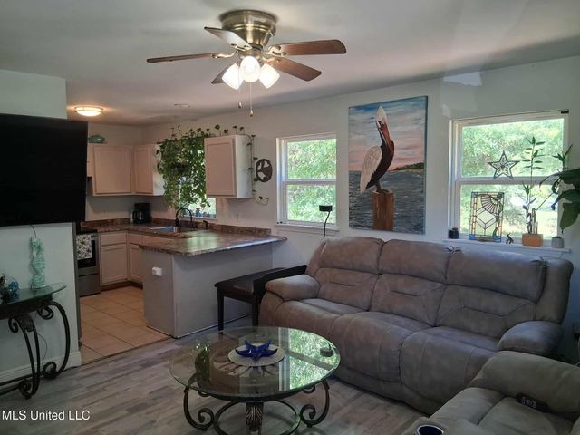 9035 Pine Drive, Bay Saint Louis, MS 39520