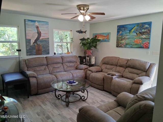 9035 Pine Drive, Bay Saint Louis, MS 39520