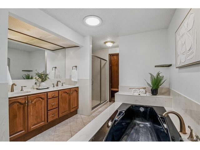 11851 W 77th Dr, Arvada, CO 80005