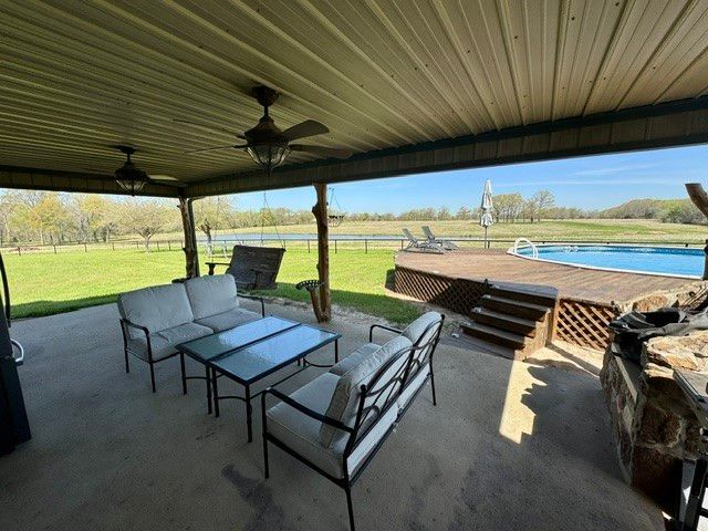 2737 Fm 514, Point, TX 75472