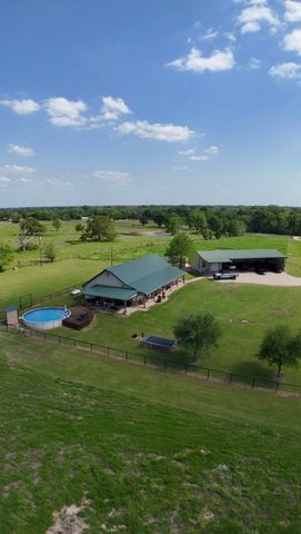 2737 Fm 514, Point, TX 75472