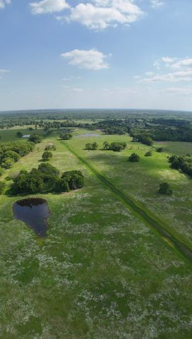 2737 Fm 514, Point, TX 75472
