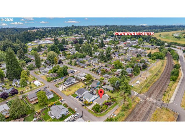 512 N RAILROAD Ave, Ridgefield, WA 98642