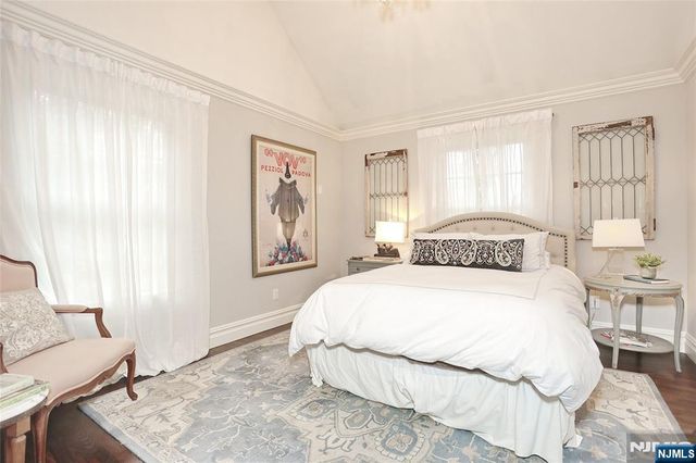 164 Deerhaven Road, Mahwah, NJ 07430