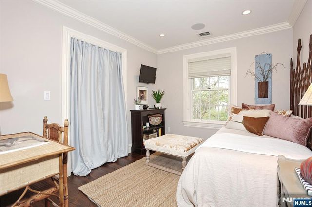 164 Deerhaven Road, Mahwah, NJ 07430