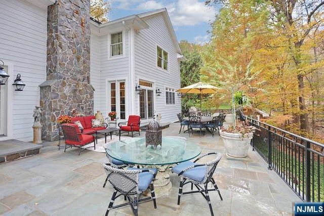 164 Deerhaven Road, Mahwah, NJ 07430