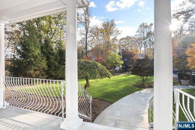 164 Deerhaven Road, Mahwah, NJ 07430