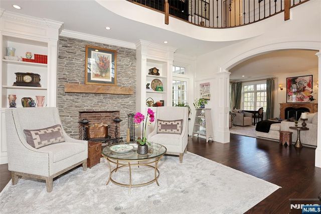 164 Deerhaven Road, Mahwah, NJ 07430