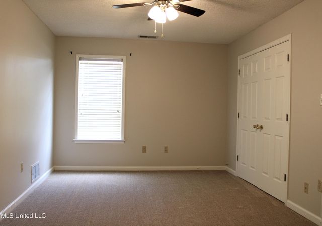 6647 Renee Drive, Olive Branch, MS 38654