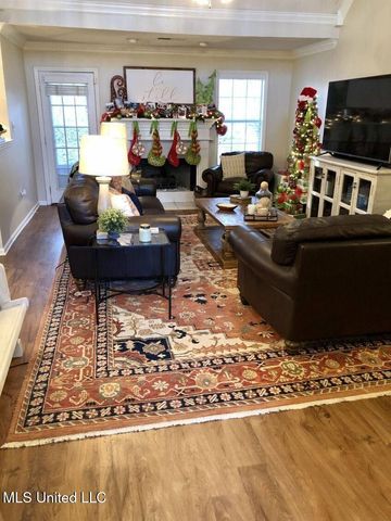 6647 Renee Drive, Olive Branch, MS 38654