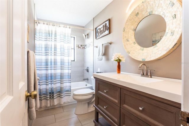 18 CLASSIC COURT S, Palm Coast, FL 32137