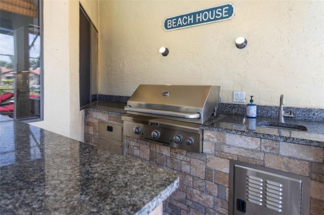 18 CLASSIC COURT S, Palm Coast, FL 32137