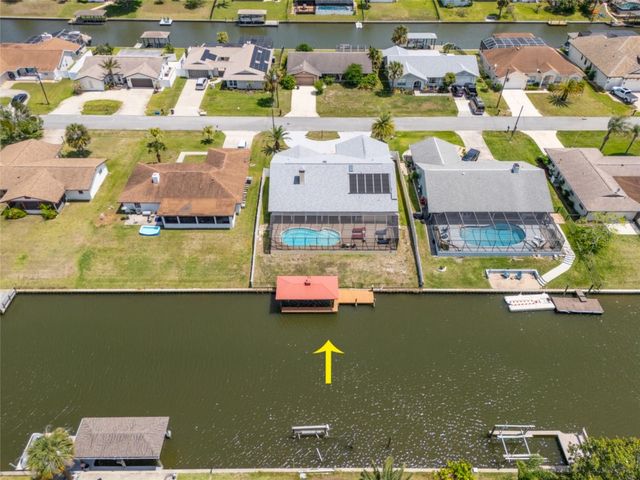 18 CLASSIC COURT S, Palm Coast, FL 32137