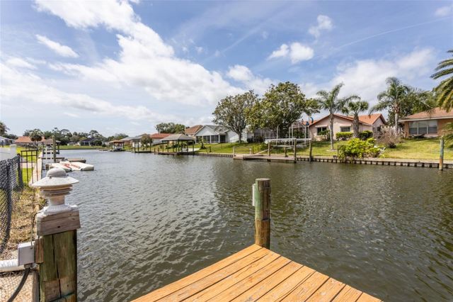 18 CLASSIC COURT S, Palm Coast, FL 32137