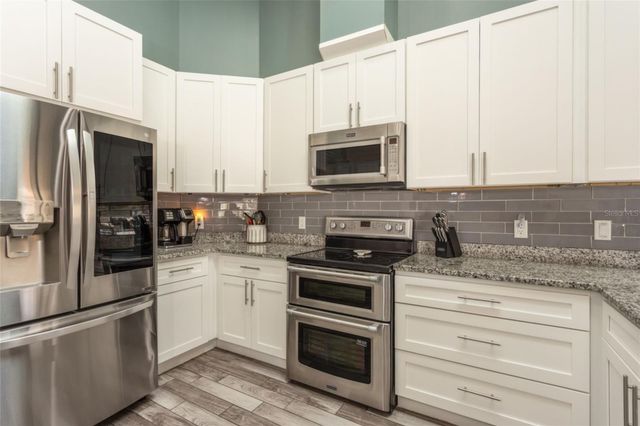 18 CLASSIC COURT S, Palm Coast, FL 32137