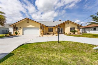 18 CLASSIC COURT S, Palm Coast, FL 32137