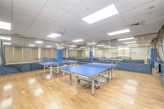 13751 St Andrews Drive 33j, Seal Beach, CA 90740